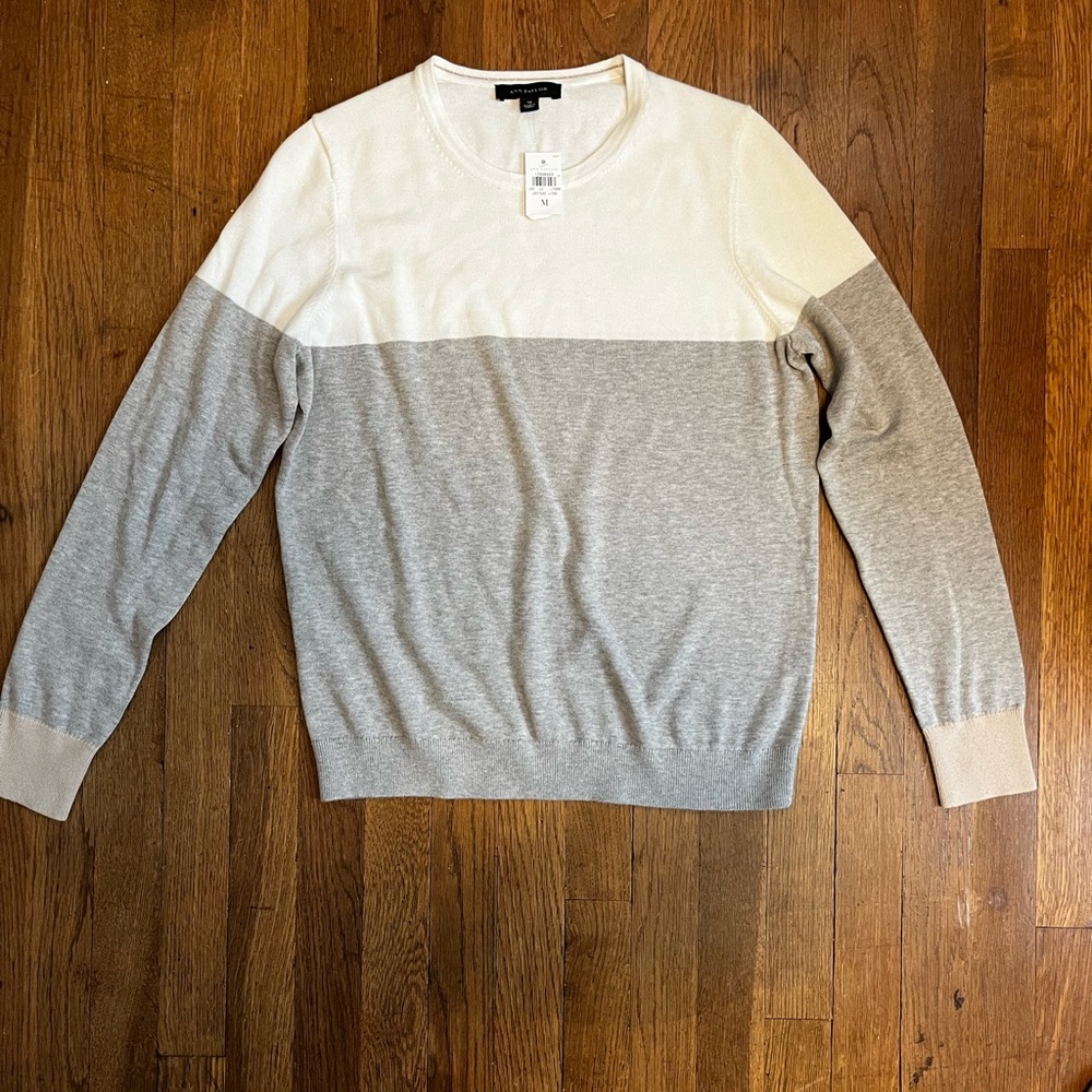 Ann Taylor sweater NWT
